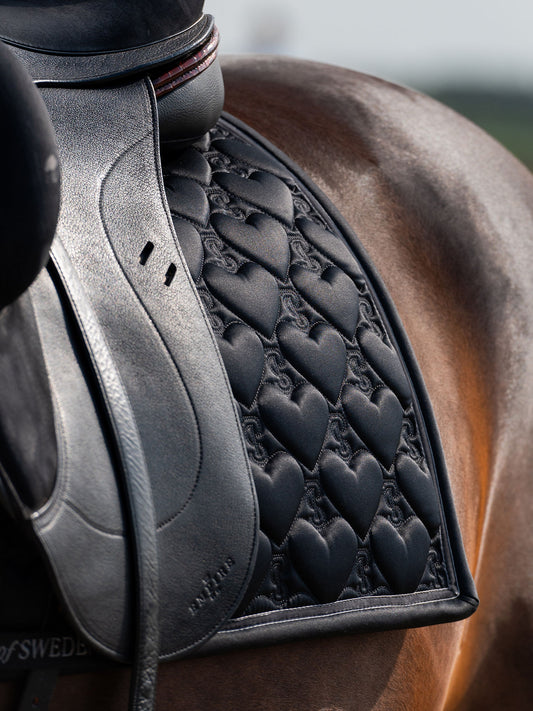 PS of Sweden Heart Saddlepad - Dressage - Black