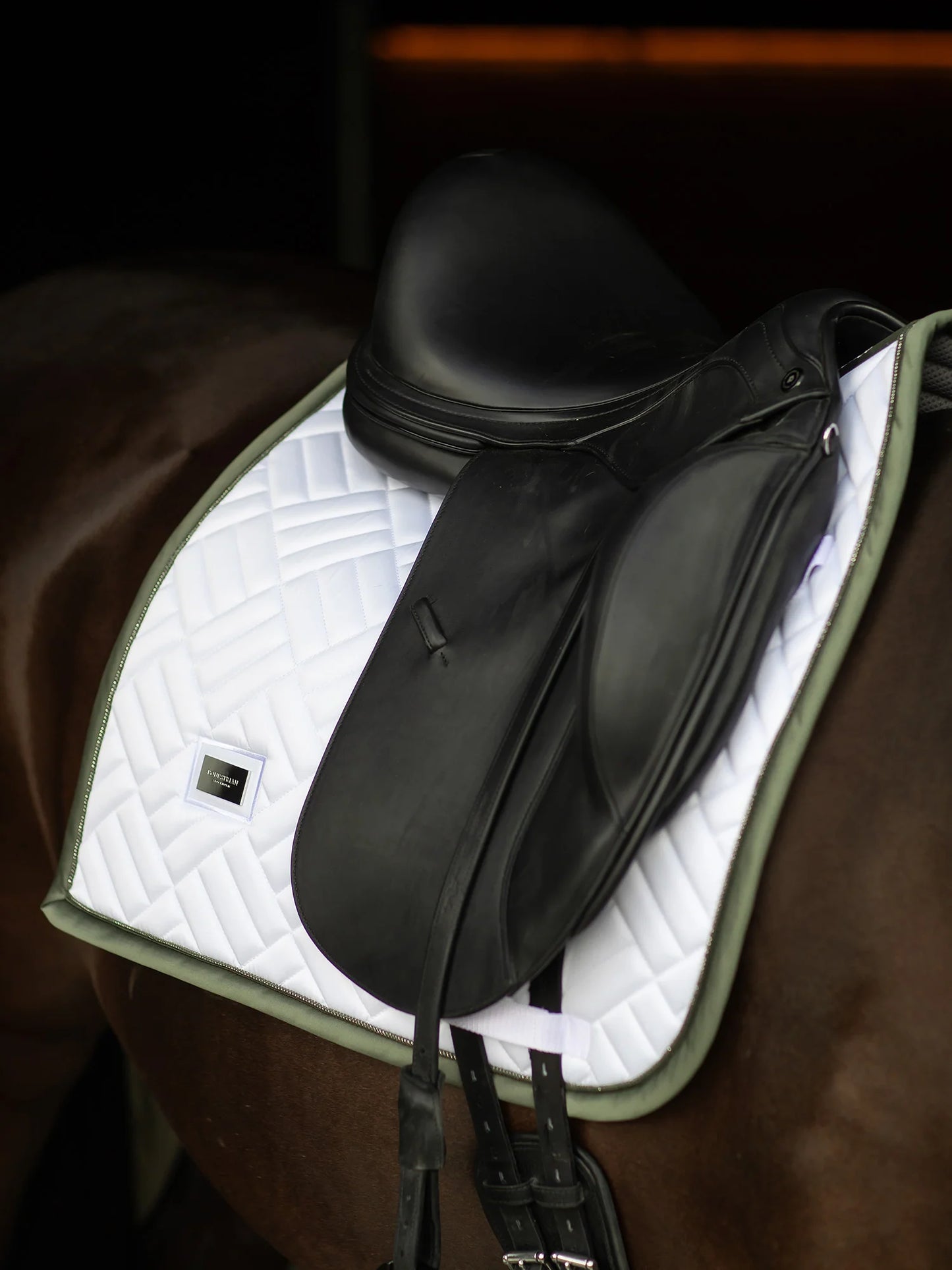 Equestrian Stockholm - White/Striking Valley Modern Saddlepad